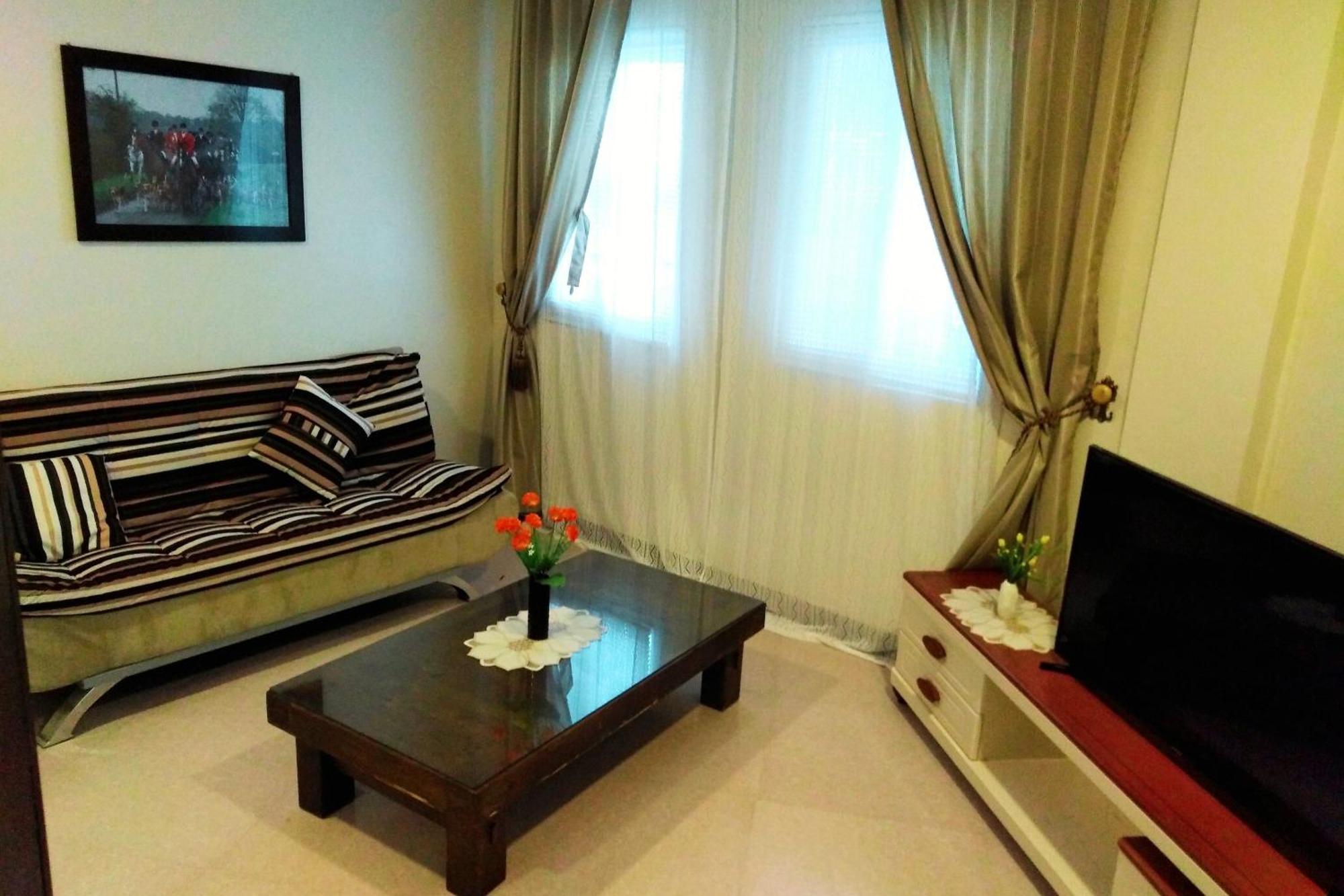 Venezia Suites Hotel Iloilo Habitación foto