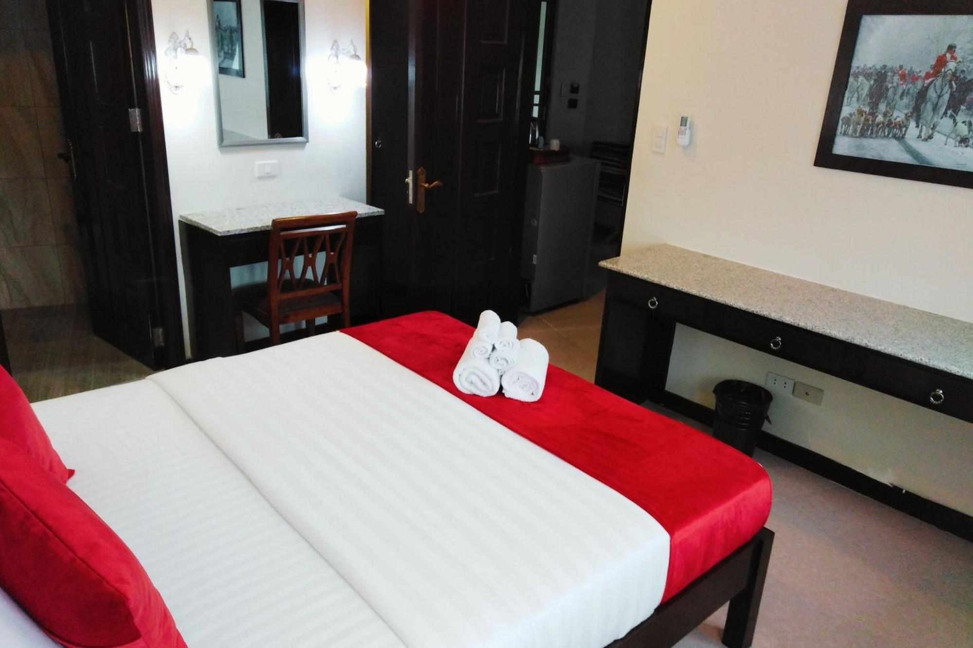 Venezia Suites Hotel Iloilo Habitación foto
